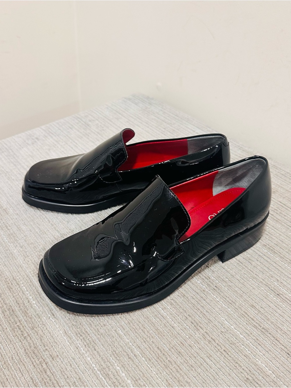 Franco Sarto Bocca Patent Leather Slip-On Loafers Black Red Insole Size 7W 37